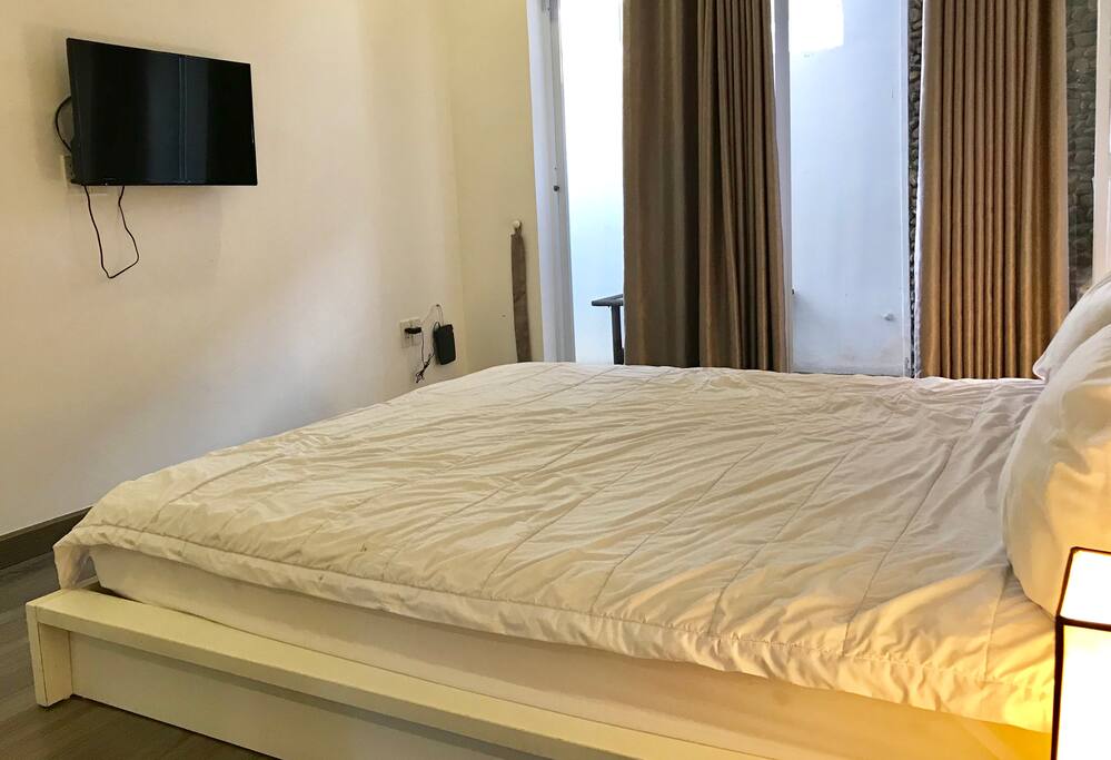 Comfortable King-sized bed
