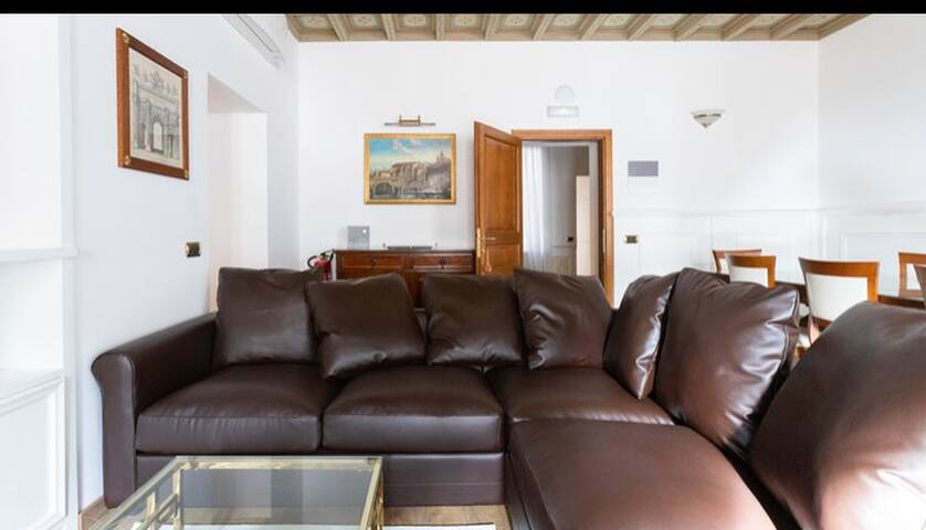 Casa Sangalletti gallery image 5