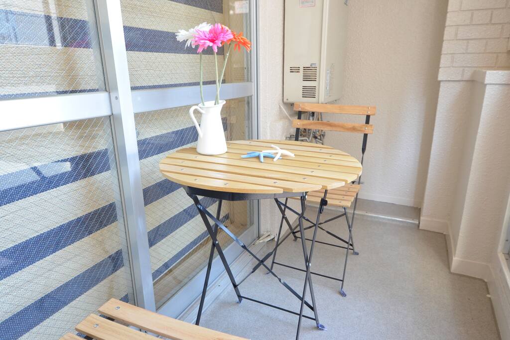 ベランダで太陽を浴びて朝ごはん
Veranda with plenty of sunshine to bathe in while eating breakfast
