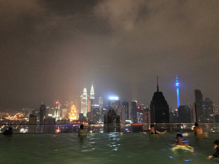 37th Infinity Pool