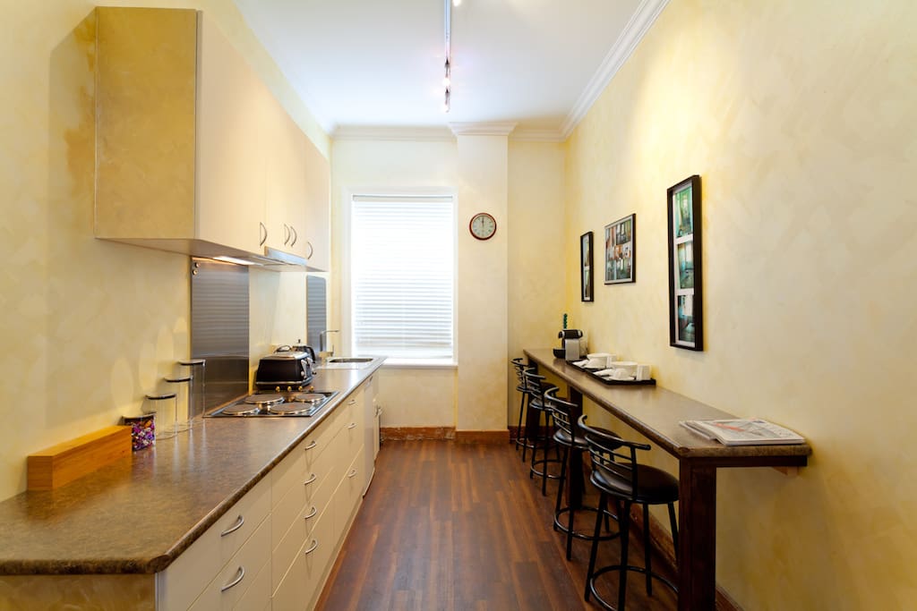 Kitchenette with tea and coffee facilities.