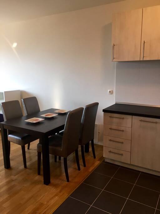 Kitchen / Dining area