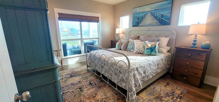 Master suite