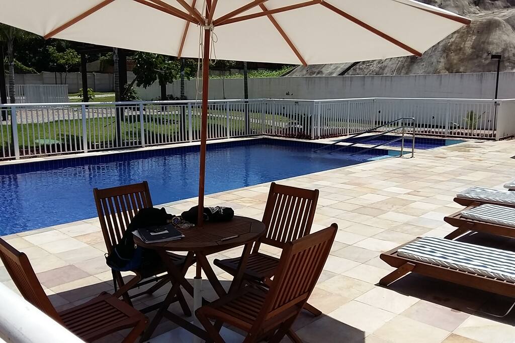 pool