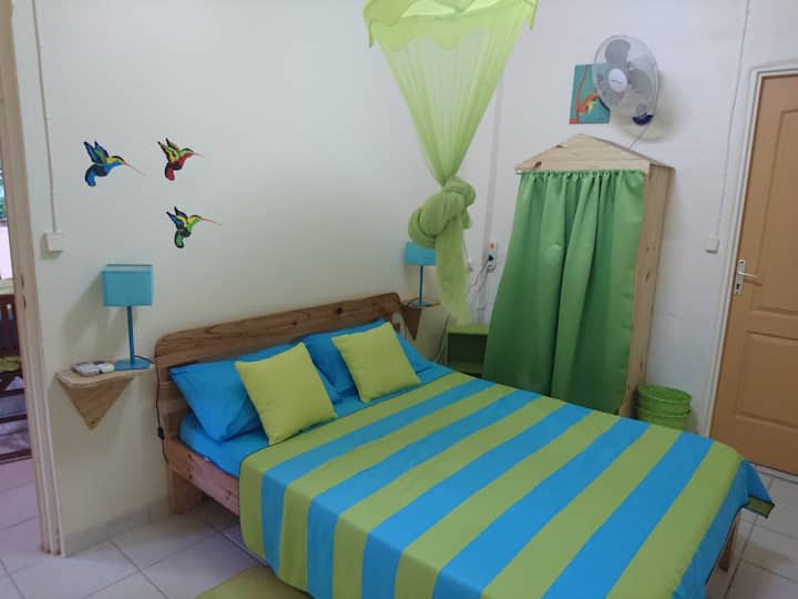 ห้องนอน #2 (นอนได้ 2 คน)