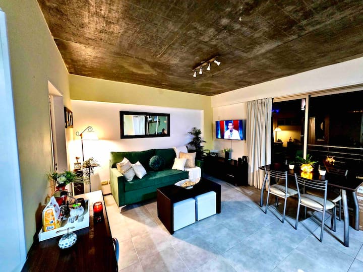 Kitnet com varanda em Palermo