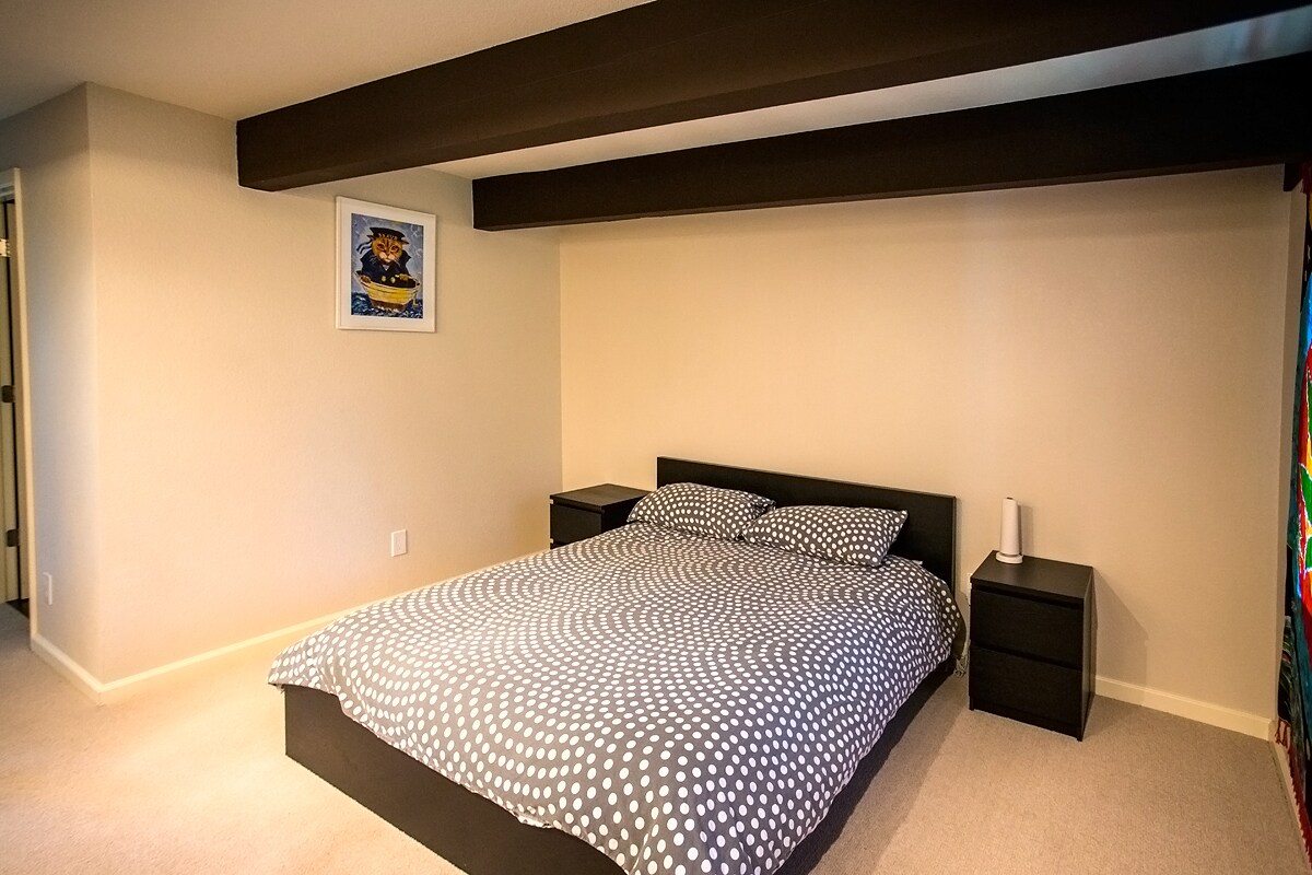 Dormitorio en el nivel superior