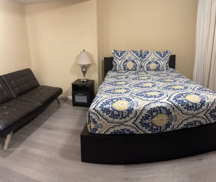 North Bergen Vacation Rentals & Homes New Jersey, United States Airbnb