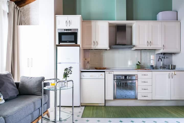 Diseño E Historia En Este Apartamento Del Siglo Xviii - Málaga