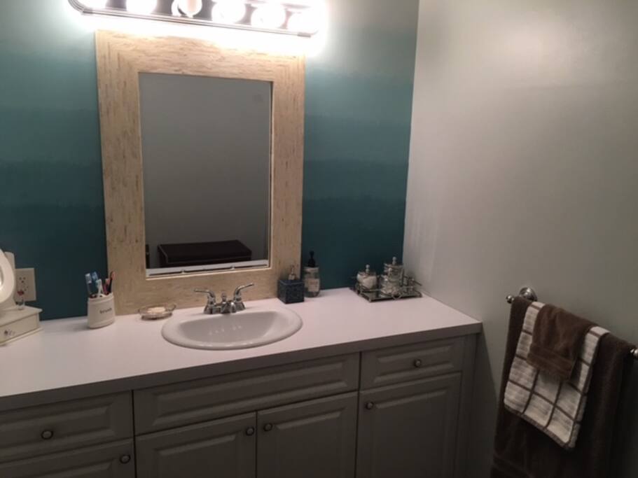 One of two bahtrooms