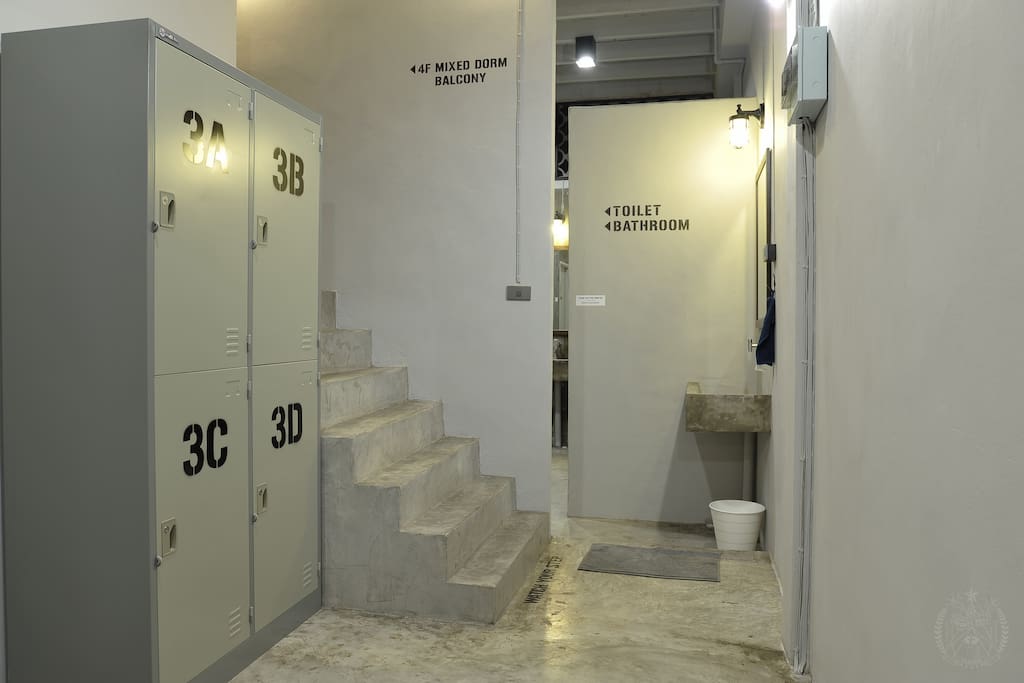 Personal Locker for each bed