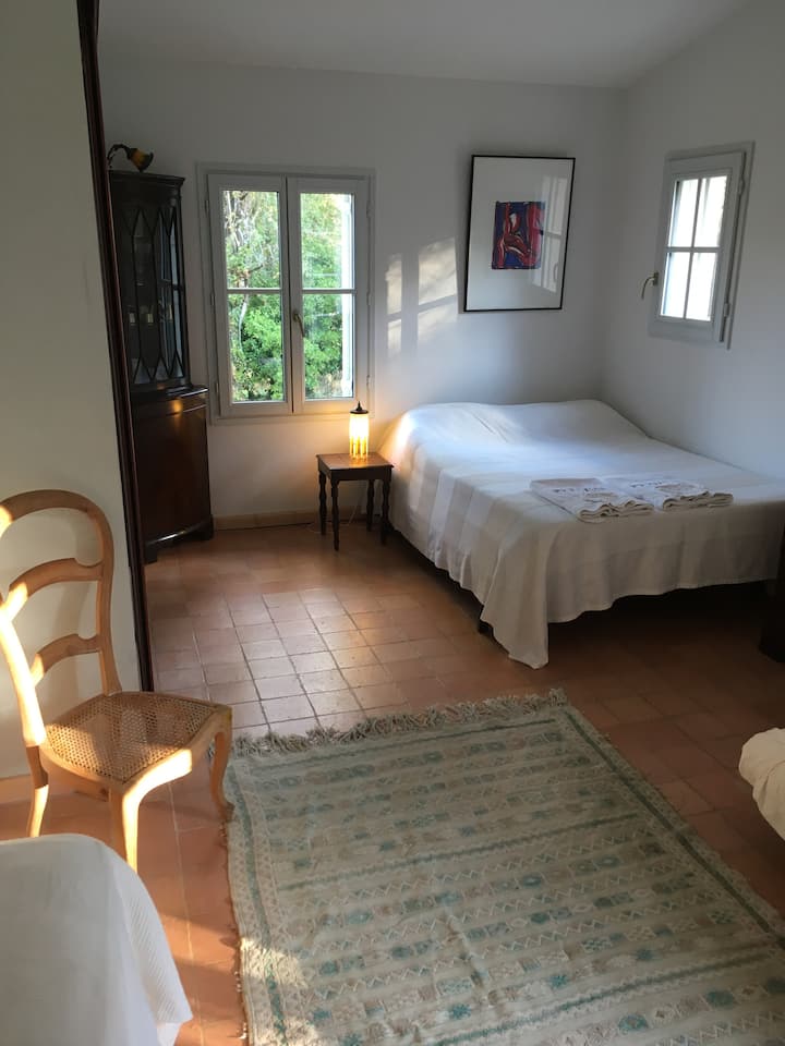 Chumba cha kulala vitanda 2 viwili