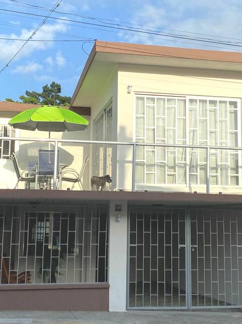 House full of comfort, and good taste willing to rest and spend unforgettable family moments.