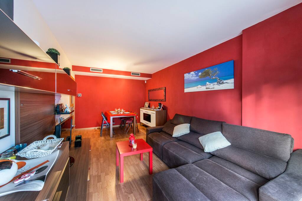 Modern and energetic Living Room