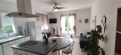 Appartement neuf, cosy, calme,  Beaujolais Village