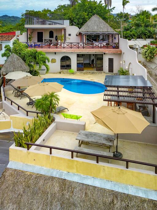 Plenty of options to enjoy and lounge outdoors