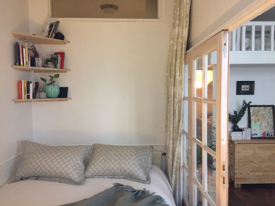 Alcove bedroom