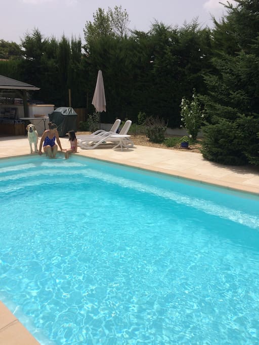 Pool has "easy access" steps - very inviting