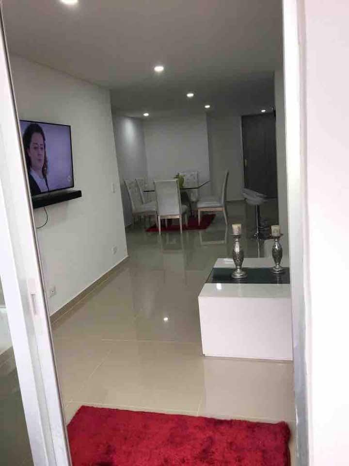 Hermoso, Lujoso Apartament Con Servicios Y Piscina - Santa Marta, Colombia