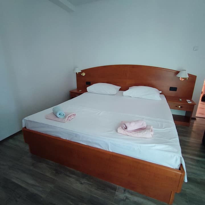 Apartman With 2 Bedrooms - Supetarska Draga