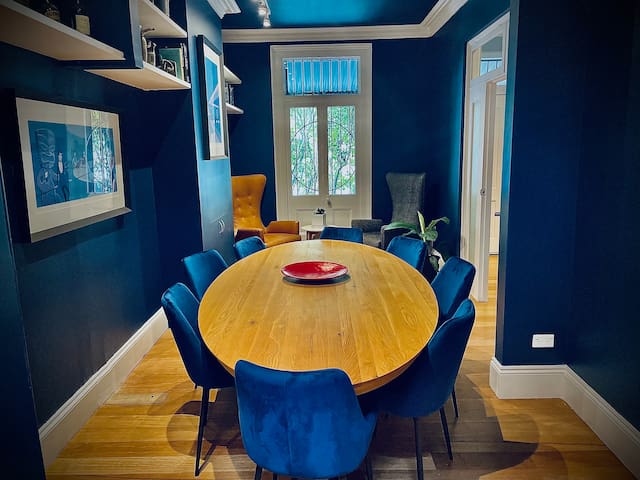 Spacious and Private Darlinghurst Retreat