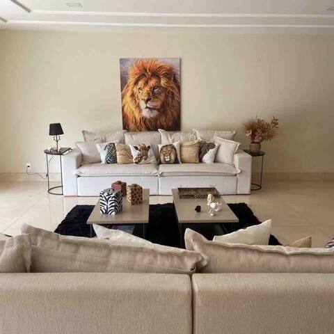 Mansão exclusiva na Barra da Tijuca- perto praia gallery image 5