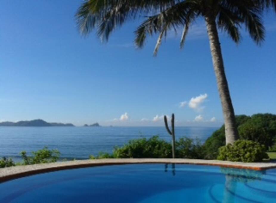Coconuts by the Sea
breath-taking ocean vista from the pool.