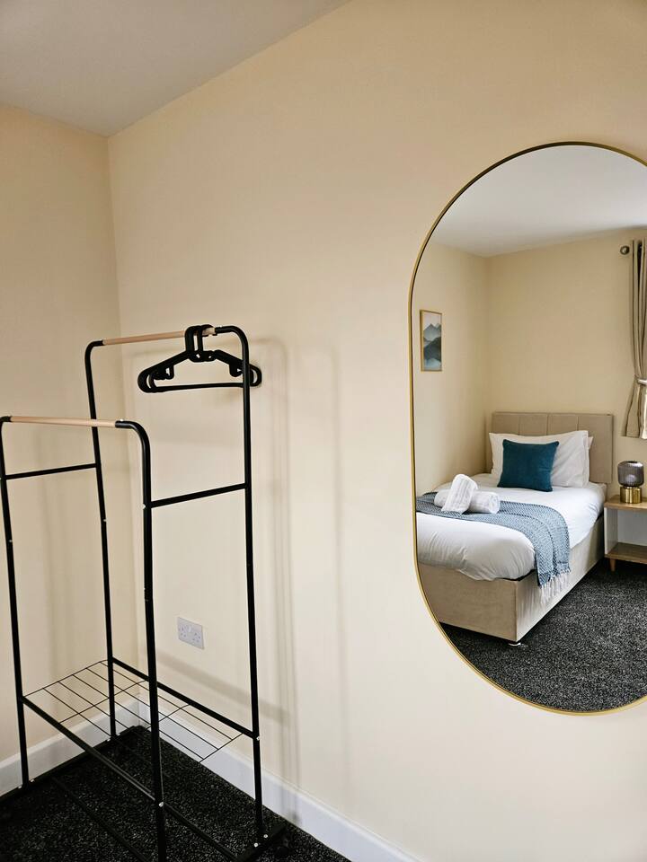 Dormitorio de 1 a 2 camas individuales (1er piso)