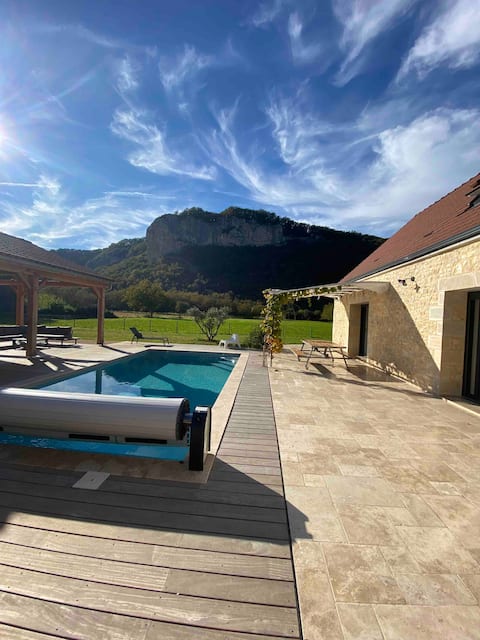 Renovated barn with heated pool and rock view