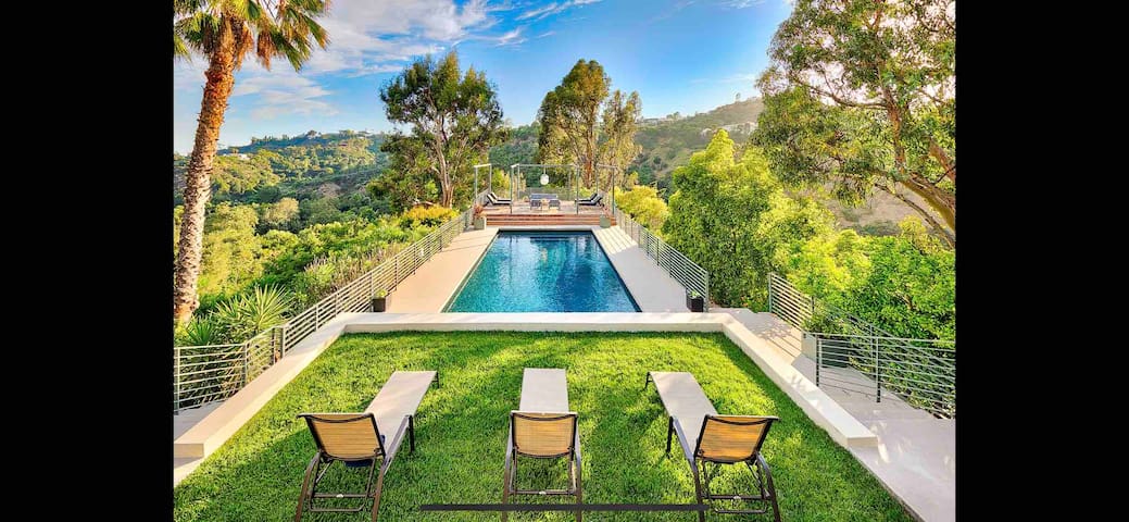 Private Bel Air Estate w/ Luxury Pool gallery image 2