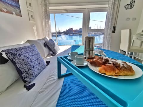 Flamingo Loft -SEASIDE- Sea & Ortigia View-Jacuzzi