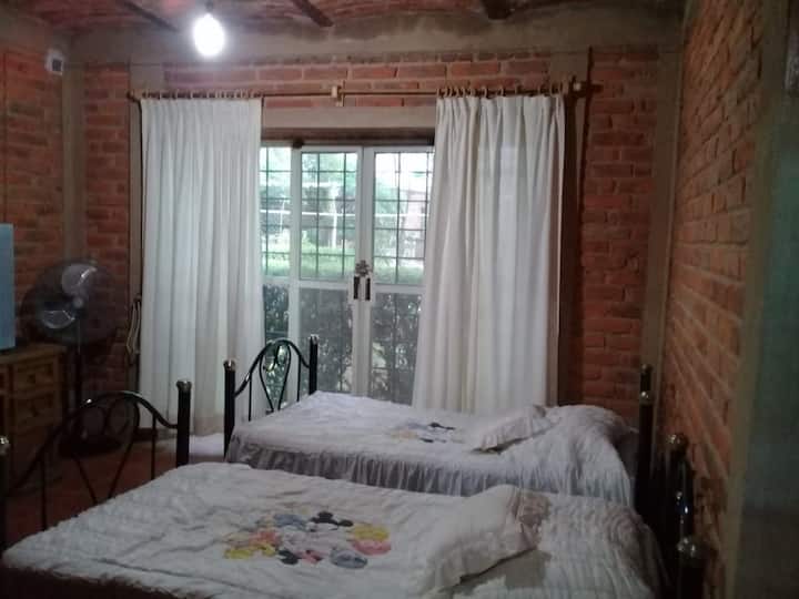 غرفة النوم 2