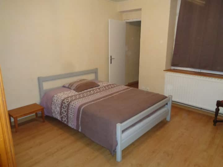 bedroom