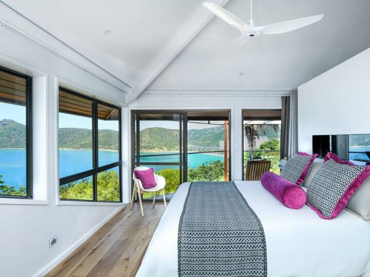 Поглед кон спална соба 1