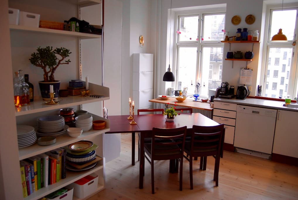Our cozy kitchen, we are real foodies :-)