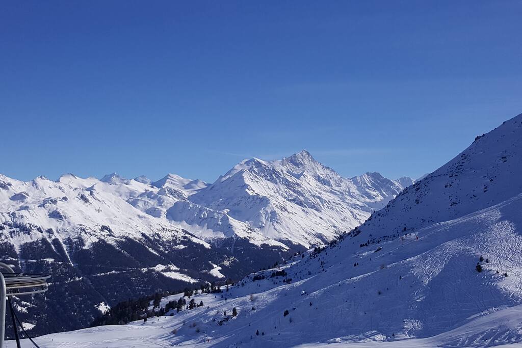 Station (Crêt du Midi)