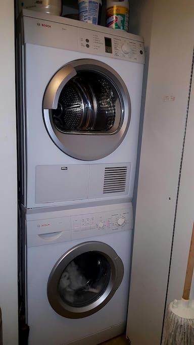 Use this energy saving washer/dryer during your stay!