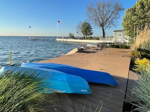 Lake View oasis on Lake St. Clair with boat dock