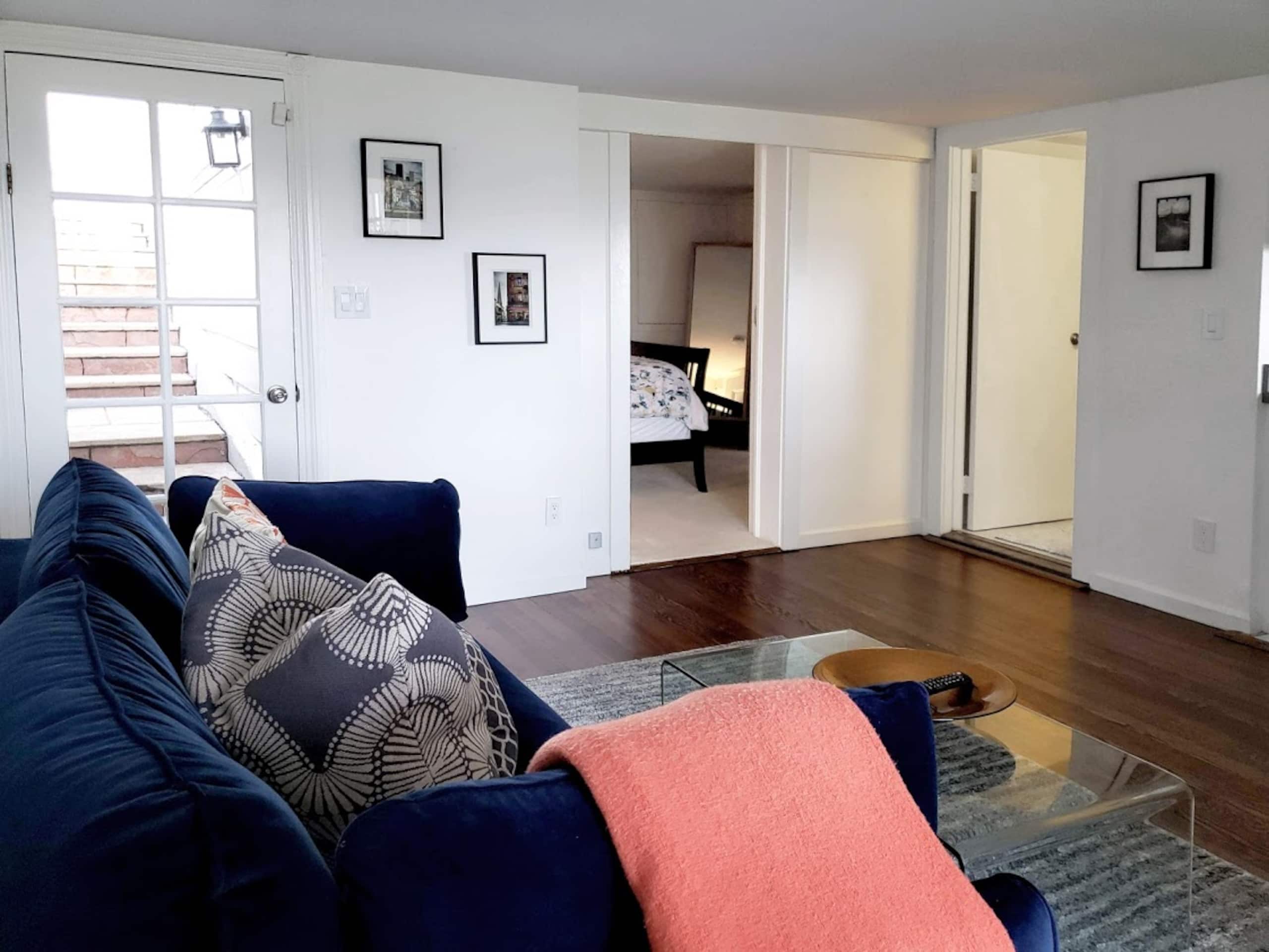 Home in San Francisco · ★4.88 · 1 bedroom · 2 beds · 1 bath - Image 10