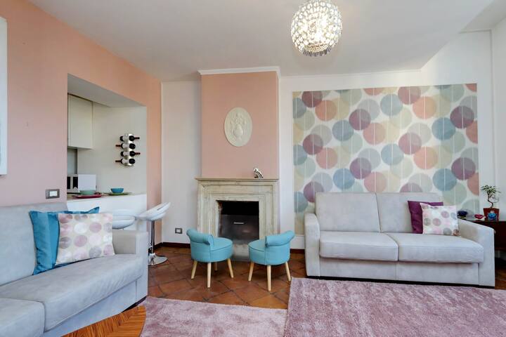 3 BDR ROMAN RUINS VIEW gallery image 2