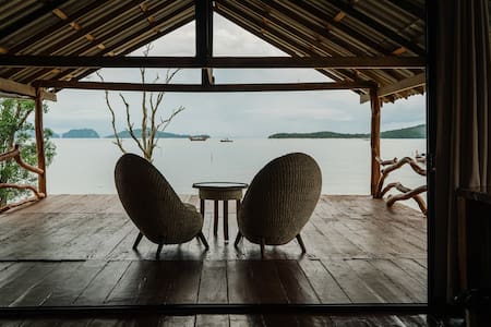 Wooda House - Gorgeous wooden villa on the sea