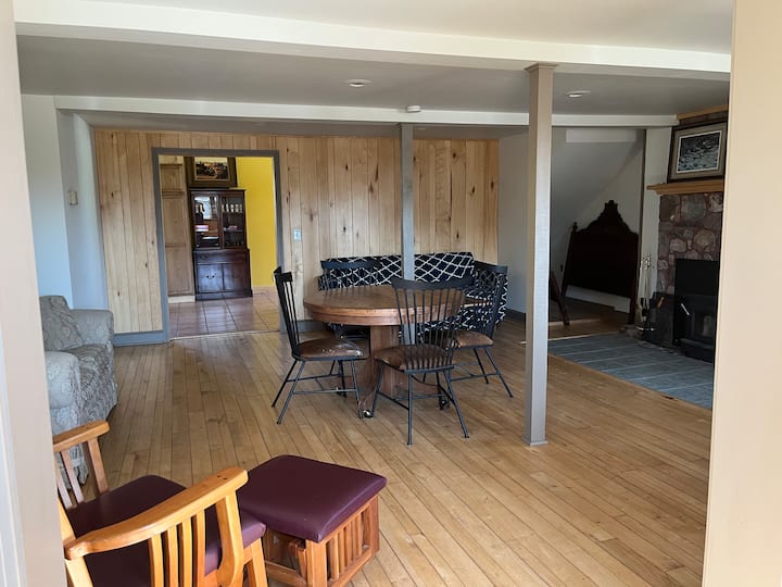 غرفة المعيشة