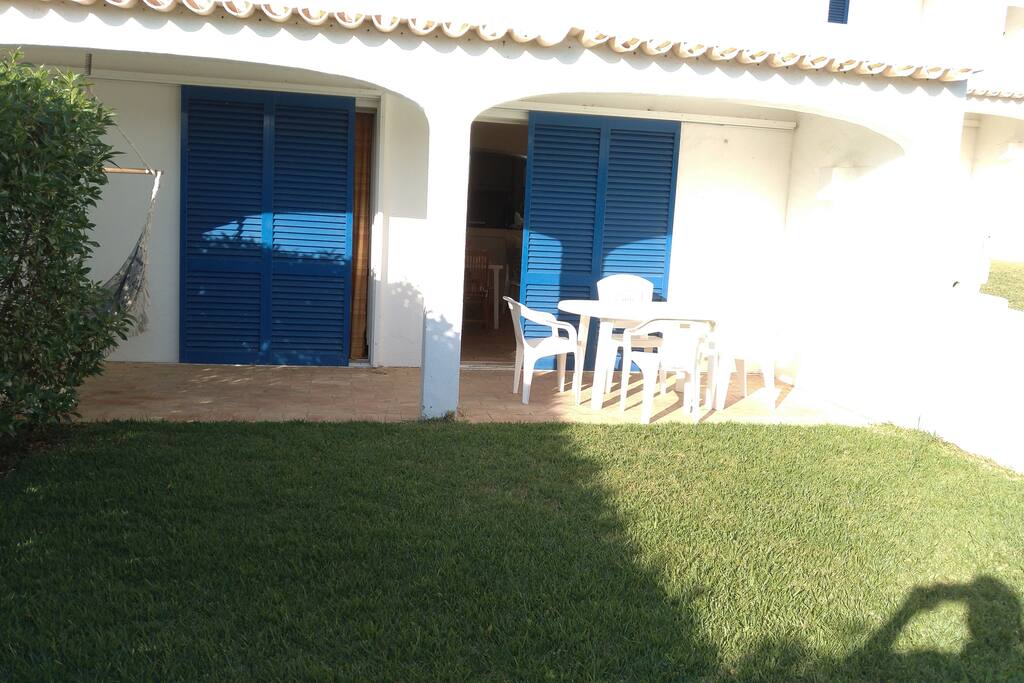 Relvado exterior
