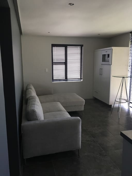 Separate lounge and eating area