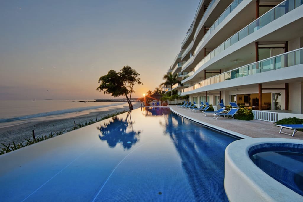 Beachfront Condo with Pool & Hot Tub — Sleeps 6 Condominiums for Rent