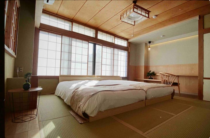 T33-【130m2】新宿区、伝統的なタウンハウス gallery image 2