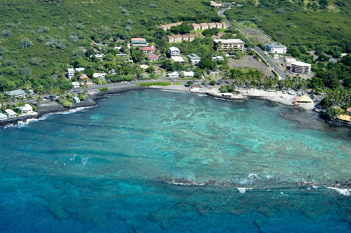 Honu Kai Hale – Oceanfront home gallery image 2