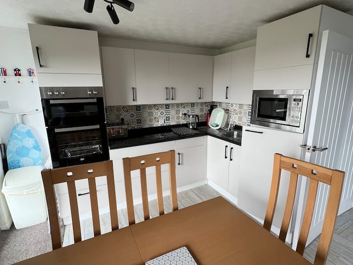 1 The Manor , Penstowe Park
Kilkhampton Ex239qy - Cornwall