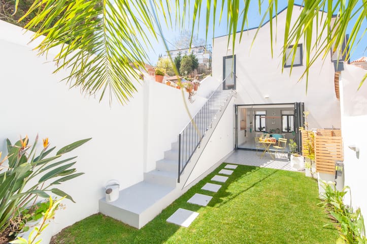 Amazing View & Patio ‒ Redesigned Historical House