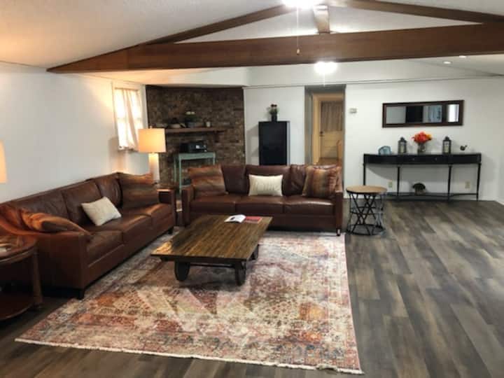 Lake Greeson Vacation Rentals & Homes Arkansas, United States Airbnb